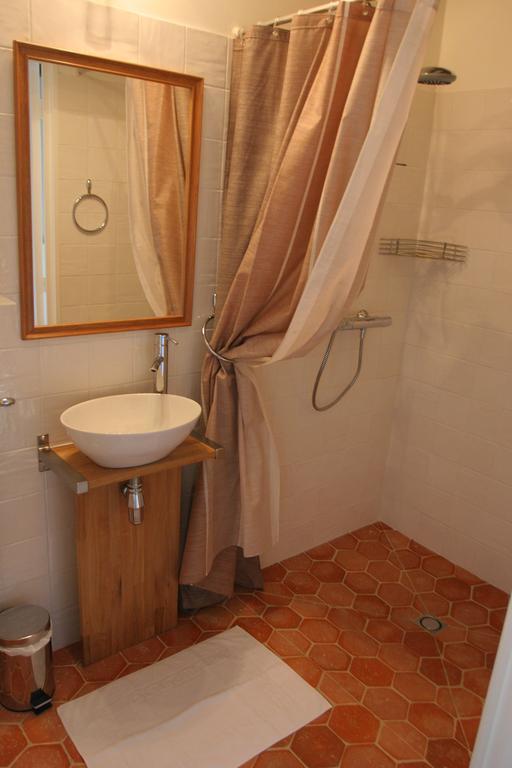 Fleurs De Vignes Piscine Bed & Breakfast Montagny-les-Beaune Bilik gambar